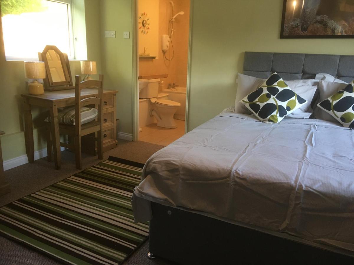Valley Farmhouse, Westhall 4* Redisham