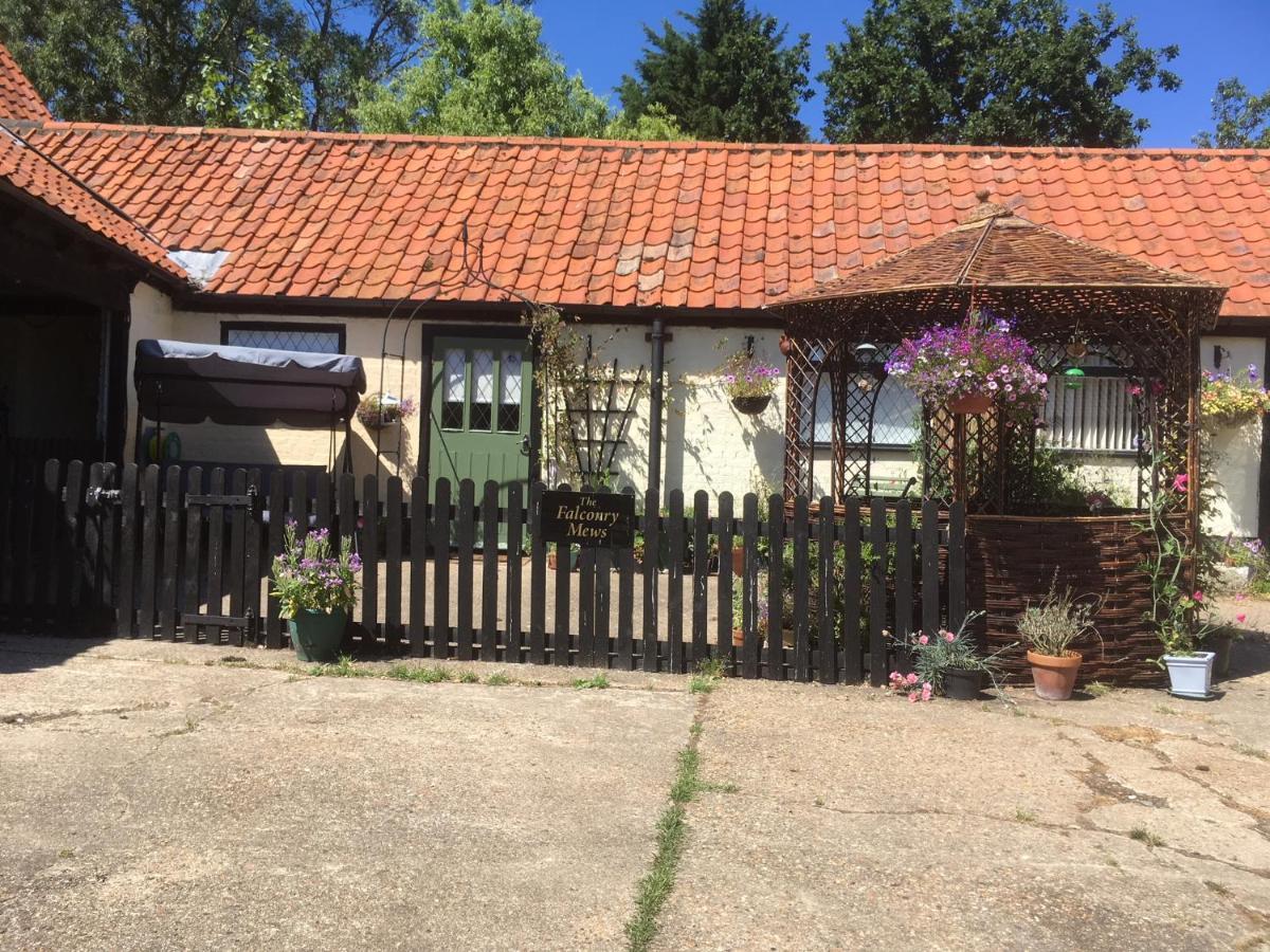 Valley Farmhouse, Westhall Bed & Breakfast 4*