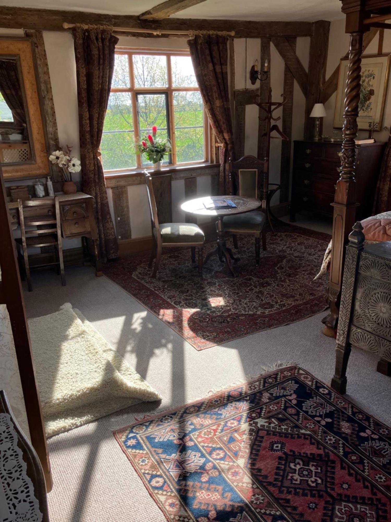 Valley Farmhouse, Westhall Bed & Breakfast Redisham