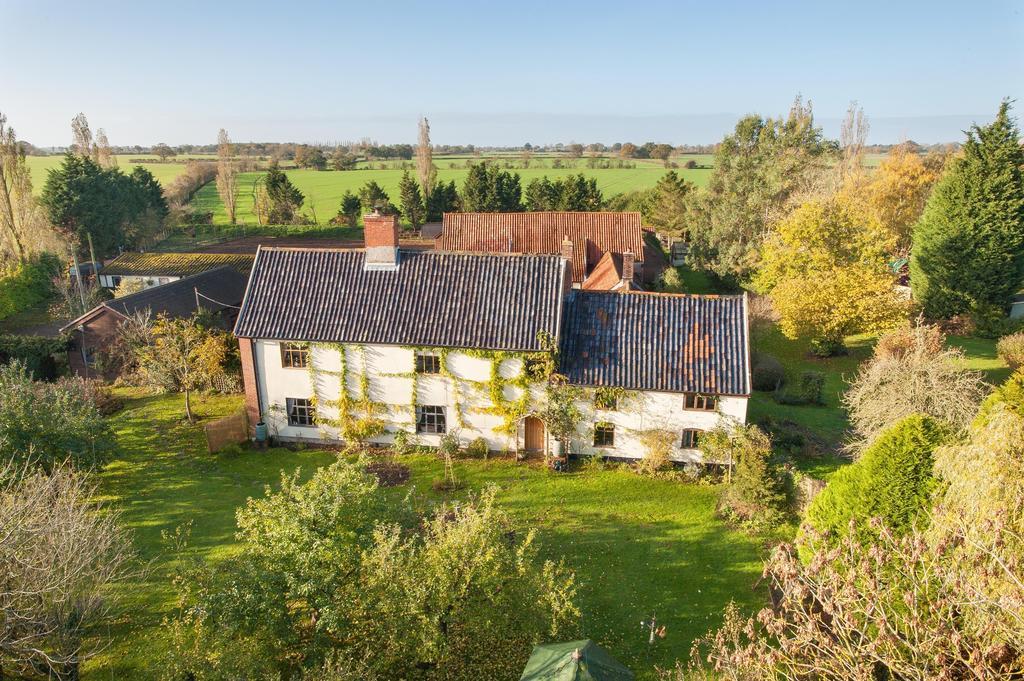 Bed & Breakfast Valley Farmhouse, Westhall Redisham