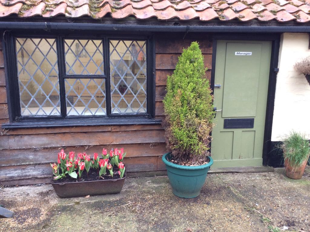 Bed & Breakfast Valley Farmhouse, Westhall 4*