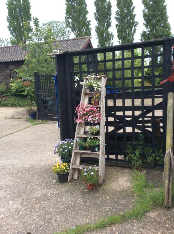 Valley Farmhouse, Westhall Bed & Breakfast Redisham
