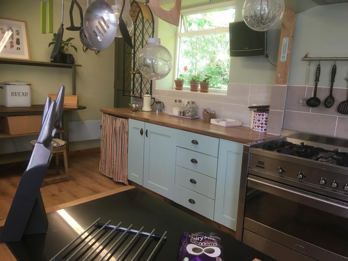 Valley Farmhouse, Westhall Bed & Breakfast